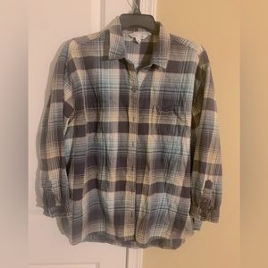 XXL boyfriend plaid shirt. Old Navy. Blues/yellows/very faint baby pink colors